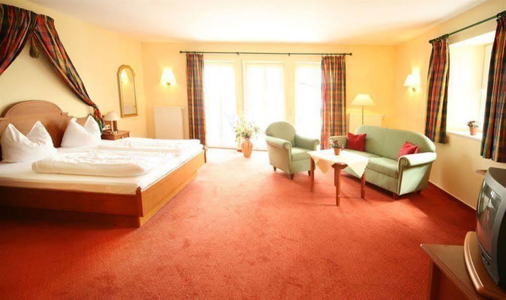 טרייר Hotel Deutschherrenhof מראה חיצוני תמונה