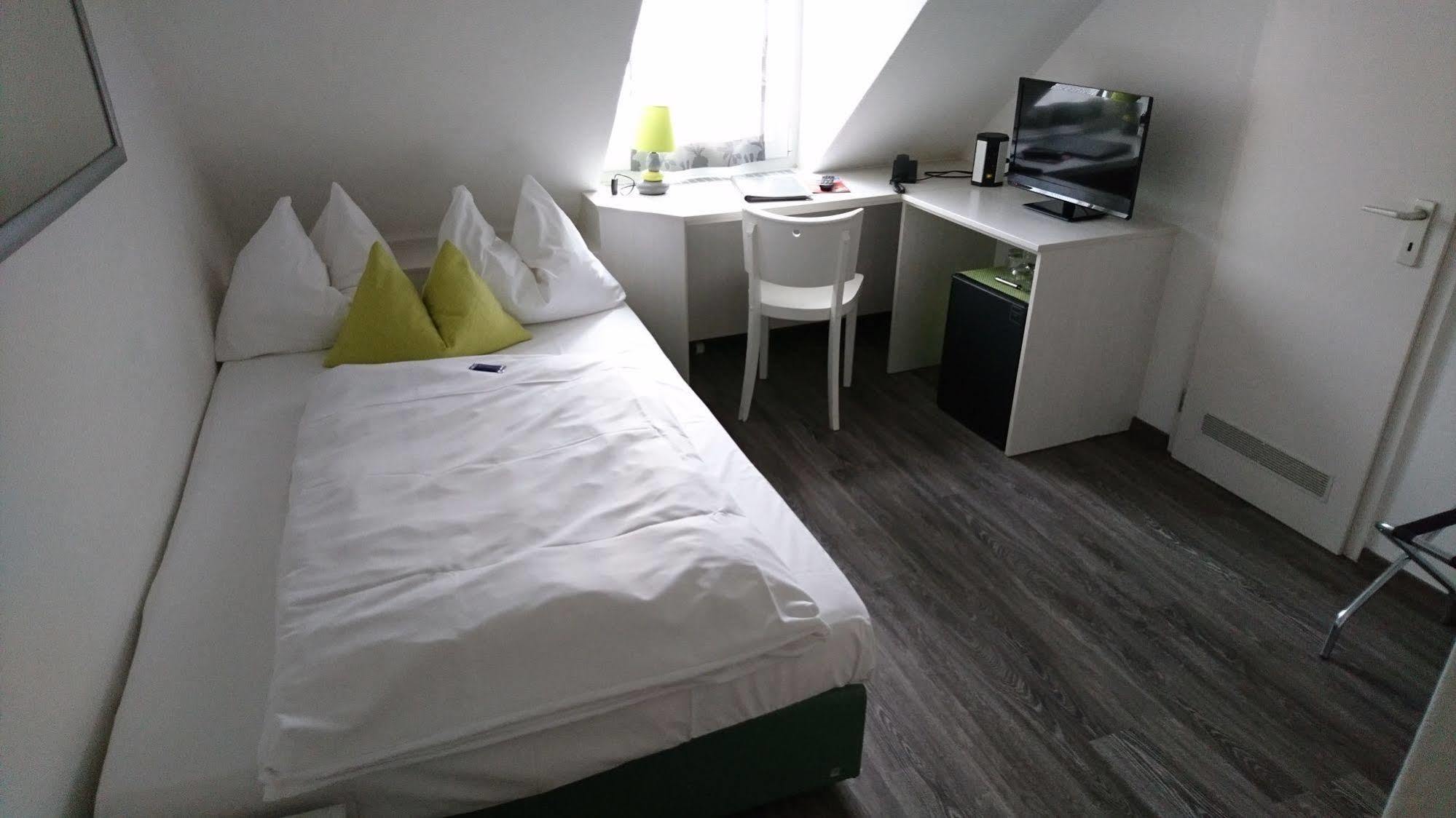 טרייר Hotel Deutschherrenhof מראה חיצוני תמונה