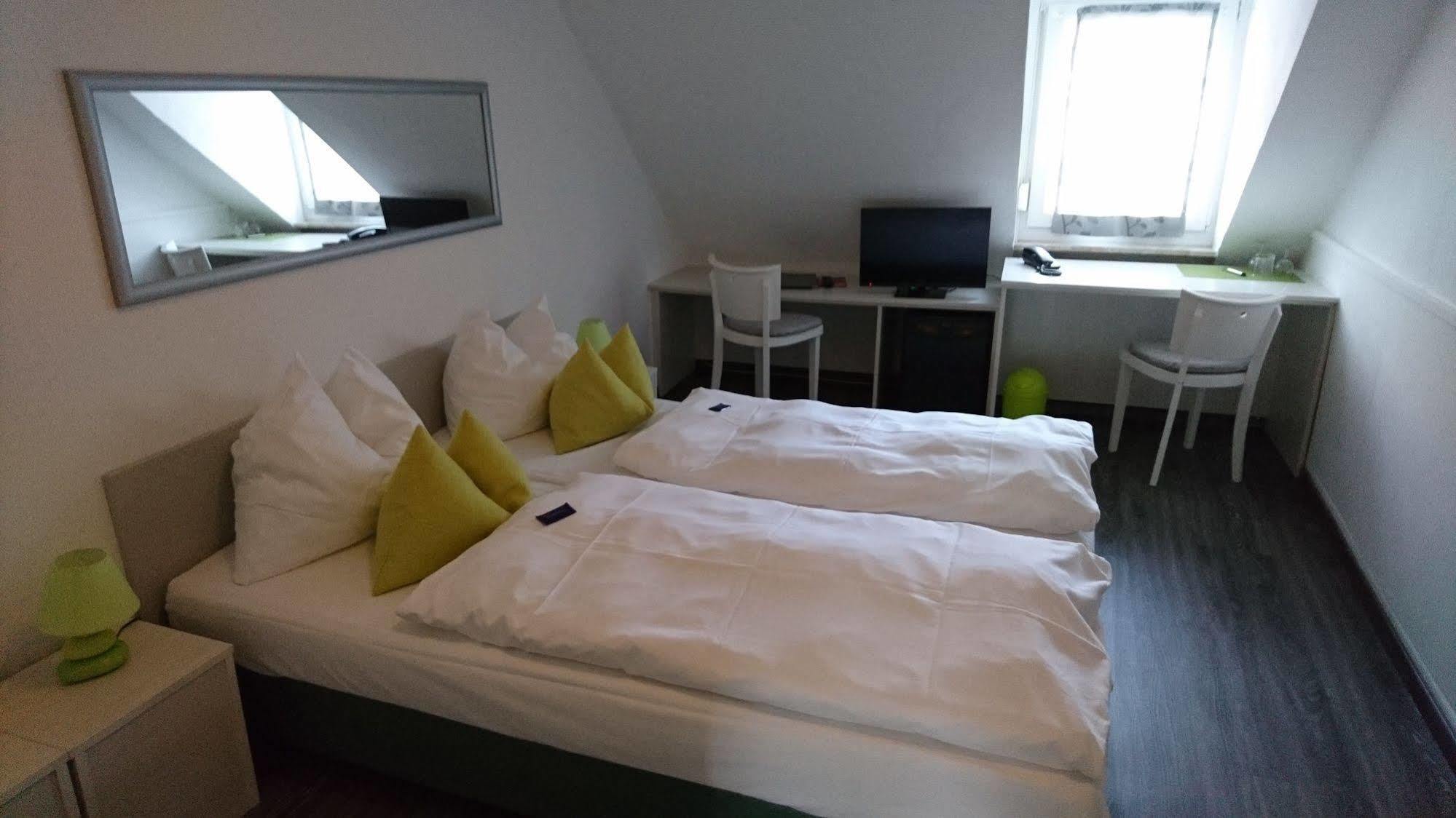 טרייר Hotel Deutschherrenhof מראה חיצוני תמונה