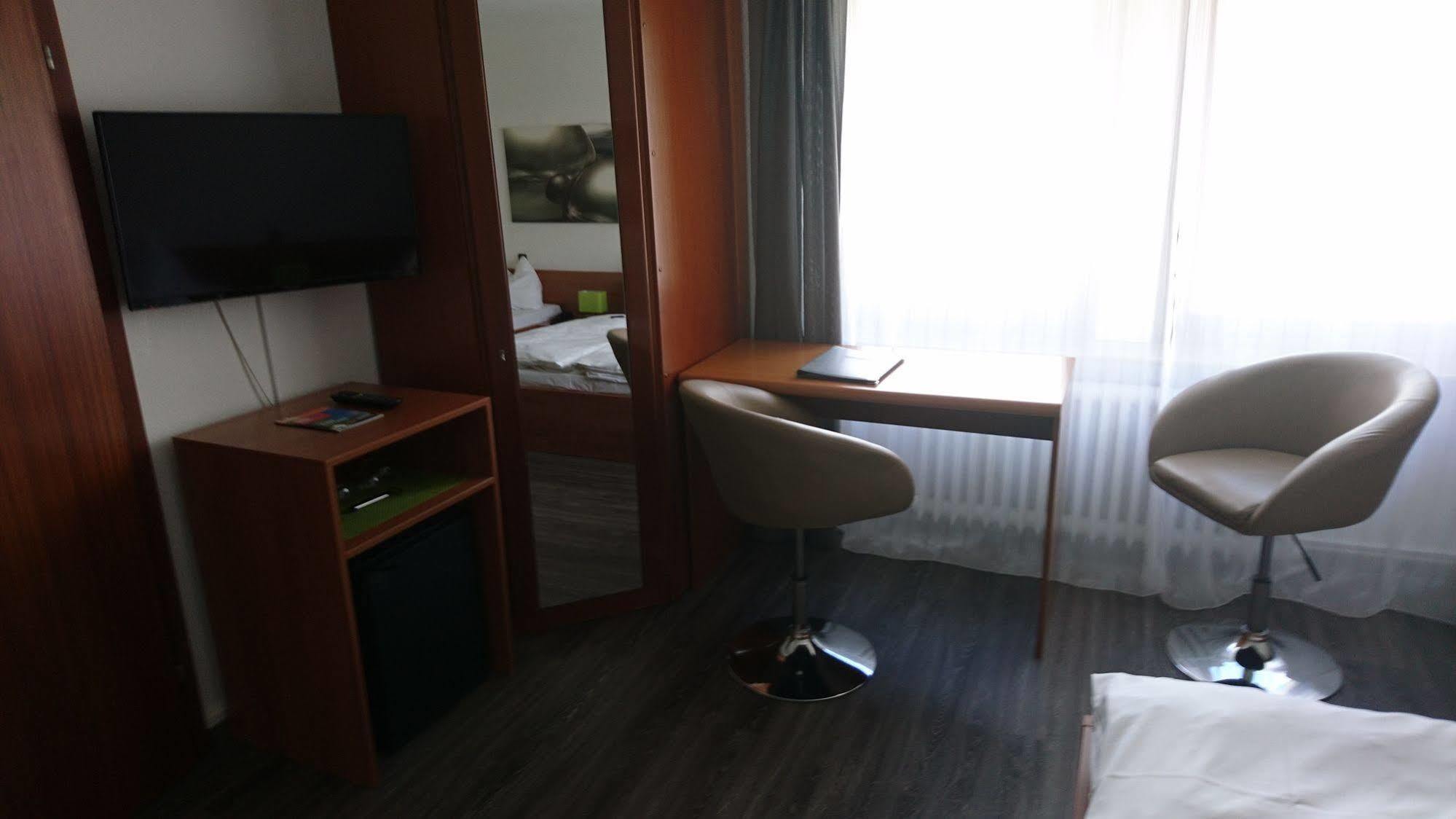 טרייר Hotel Deutschherrenhof מראה חיצוני תמונה