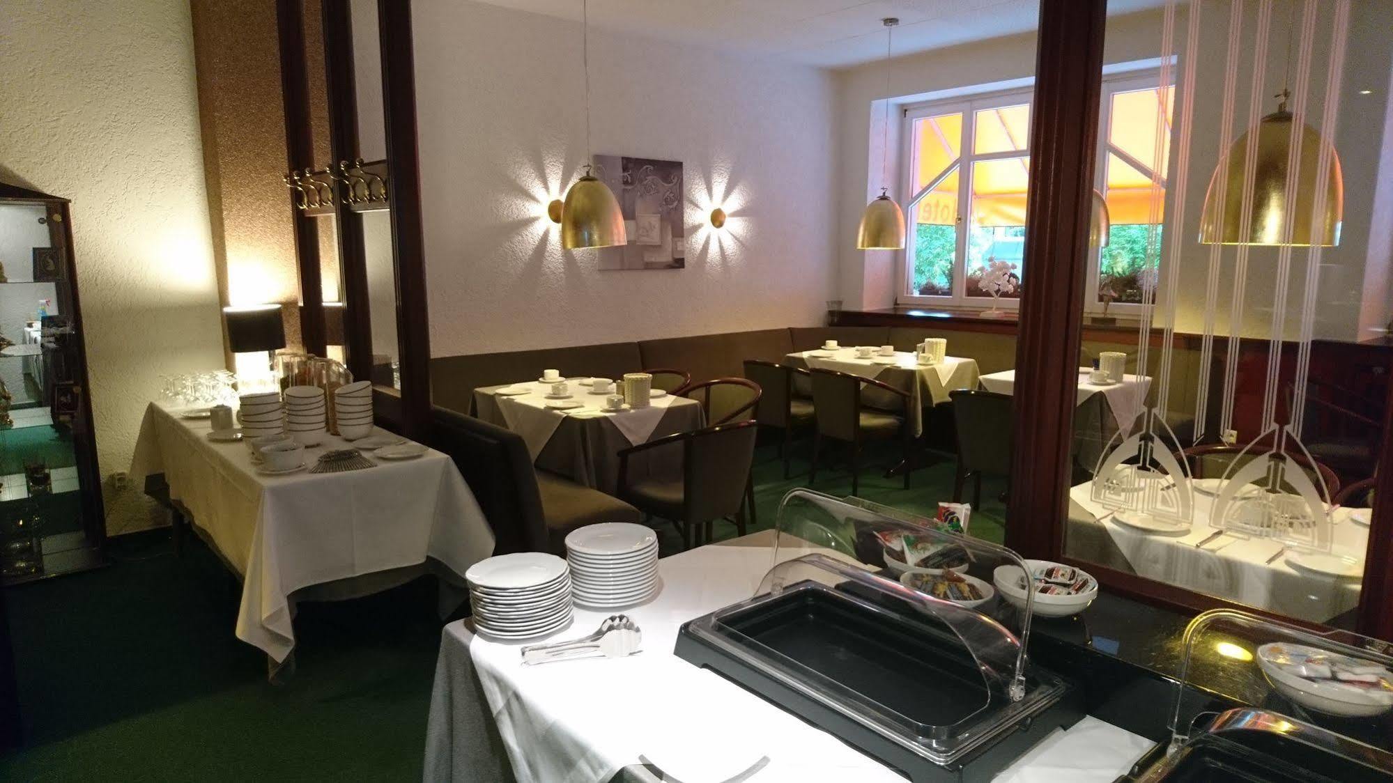 טרייר Hotel Deutschherrenhof מראה חיצוני תמונה