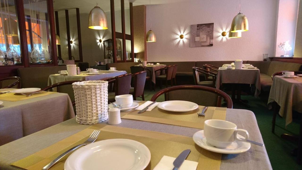 טרייר Hotel Deutschherrenhof מראה חיצוני תמונה